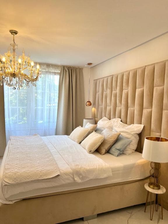 Luxrem 1 – Heller Marmor