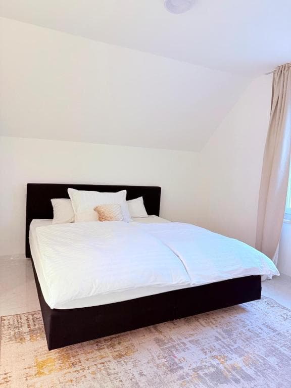 Luxrem 5 · Biel/Bienne – 28
